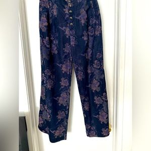 Beautiful anthropology pants ❤️